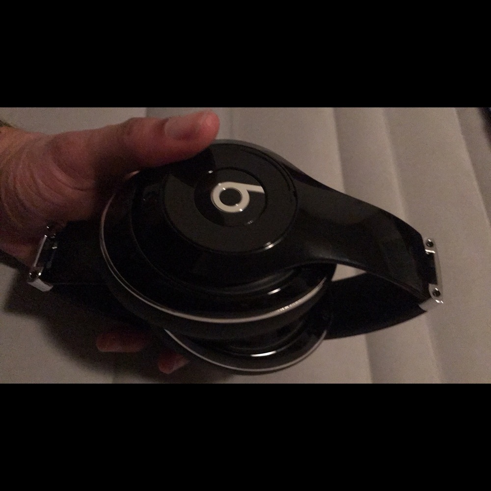 Beats Studio Wireless Headphones